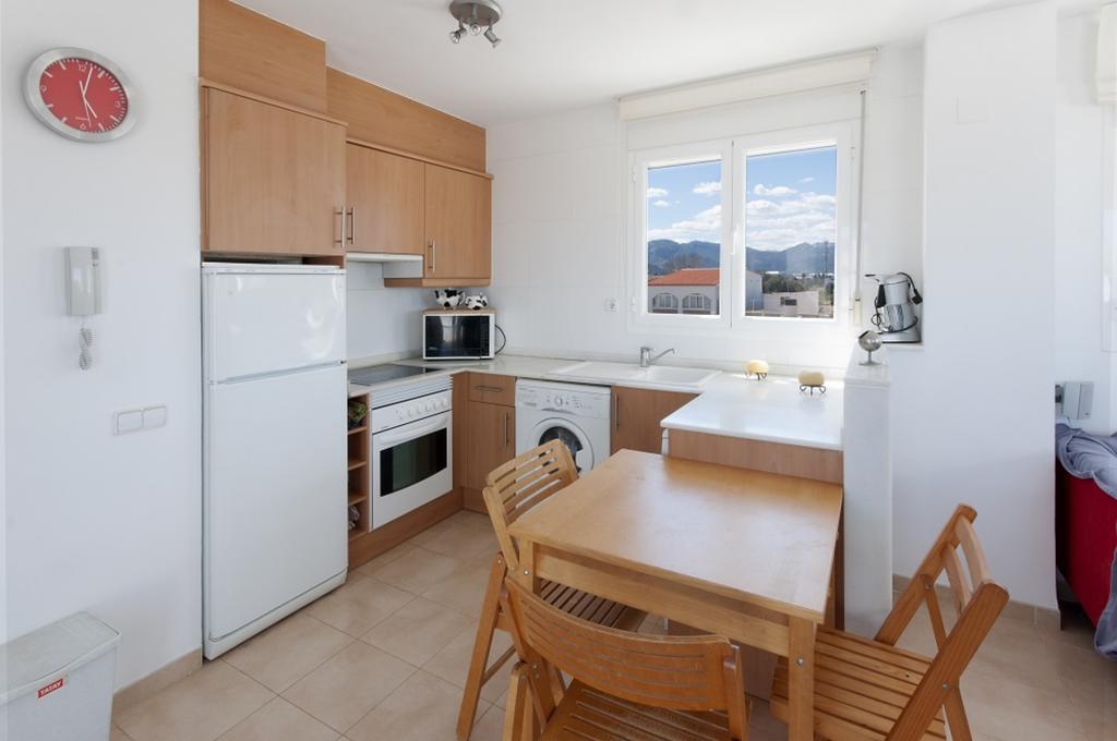 Escala Apartment Oliva Bagian luar foto